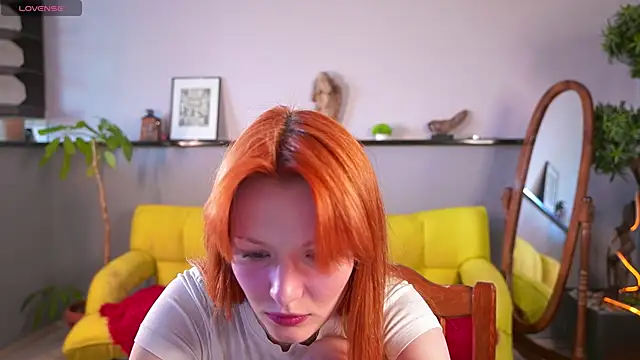 Snapshot of SunnyAdrid chatting on May 24, 2:11 pm SunnyAdrid online show from May 24, 2:11 pm