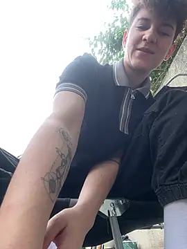 JessyAdoryx online show from July 10, 10:51 am