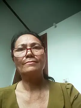 Vieekee online show from May 12, 7:16 am