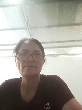 Vieekee online show from May 28, 2:31 am