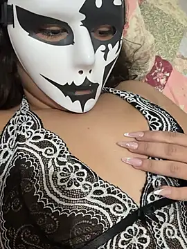 cherrybr01 online show from May 21, 3:02 am