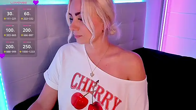   Dasha   online show from June 29, 6:19 pm