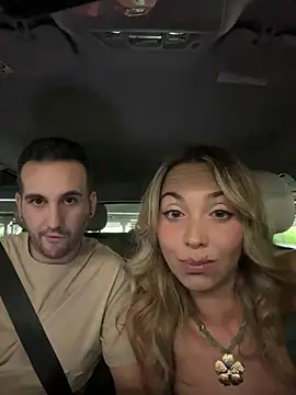 Snapshot of space_couple chatting on July 28, 6:20 pm space couple online show from July 28, 6:20 pm