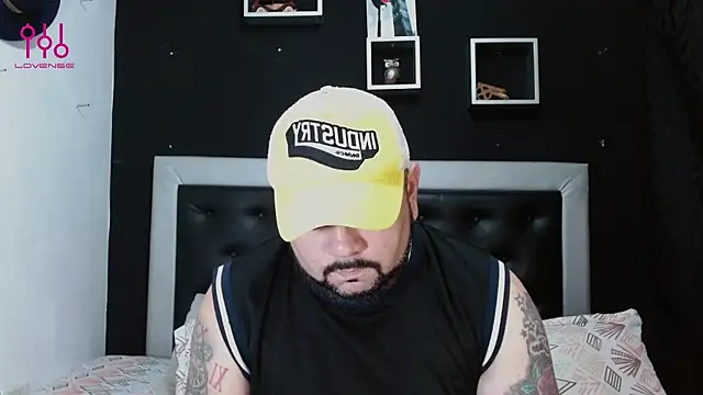 perverseveteranmanxxx online show from February 22, 1:44 am