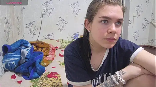 Snapshot of maria_and_leo chatting on May 27, 10:40 pm maria and leo online show from May 27, 10:40 pm