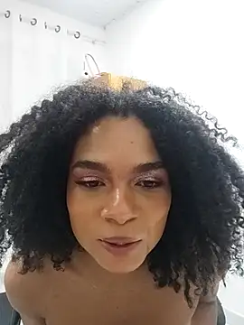 Snapshot of eva_oni chatting on May 11, 9:56 pm eva oni online show from May 11, 9:56 pm