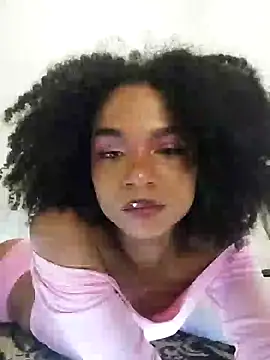 Snapshot of eva_oni chatting on May 21, 5:25 am eva oni online show from May 21, 5:25 am