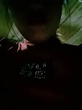 Snapshot of auro99 chatting on July 6, 1:41 pm auro99 online show from July 6, 1:41 pm