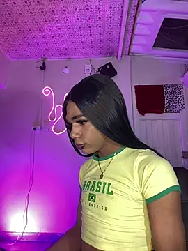 Snapshot of violeta_E_ chatting on July 14, 4:39 am violeta E online show from July 14, 4:39 am