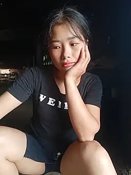 Snapshot of Kirix_adra chatting on July 5, 11:56 pm Kirix adra online show from July 5, 11:56 pm