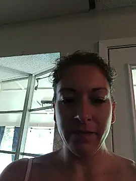 missbellastar online show from June 9, 5:13 pm