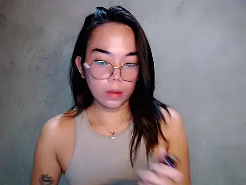 Snapshot of Urbabydollxxx chatting on July 6, 3:03 pm Urbabydollxxx online show from July 6, 3:03 pm