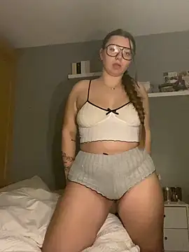 Taysweet  online show from May 30, 1:46 am