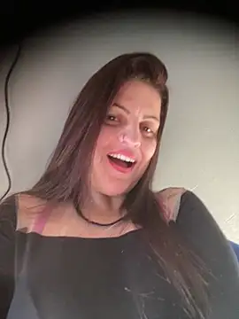 Snapshot of sweet_milenaa chatting on June 3, 7:19 pm sweet milenaa online show from June 3, 7:19 pm