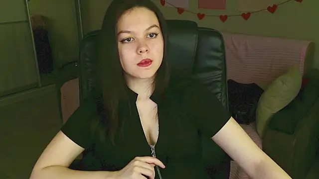 DelarySong online show from May 21, 7:10 pm