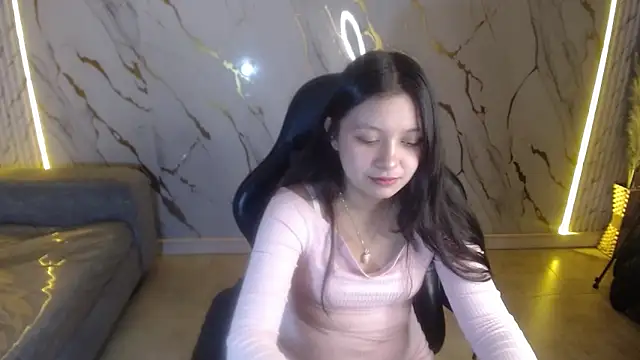 HoneyDoll tf online show from May 22, 1:28 pm