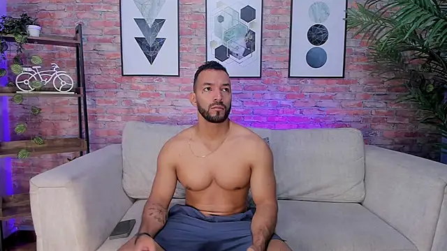 Snapshot of mike-collinss chatting on July 12, 12:29 pm mike-collinss online show from July 12, 12:29 pm