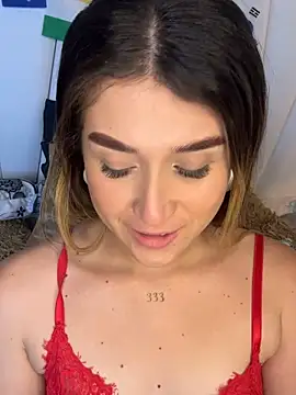 Snapshot of IsabelleMilan chatting on June 16, 10:29 am IsabelleMilan online show from June 16, 10:29 am