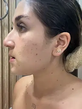 Snapshot of IsabelleMilan chatting on June 20, 8:11 pm IsabelleMilan online show from June 20, 8:11 pm