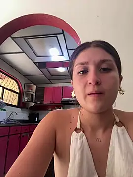Snapshot of IsabelleMilan chatting on June 25, 8:35 pm IsabelleMilan online show from June 25, 8:35 pm
