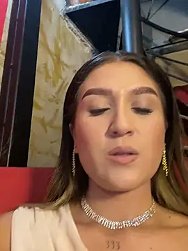 Snapshot of IsabelleMilan chatting on June 29, 12:28 am IsabelleMilan online show from June 29, 12:28 am
