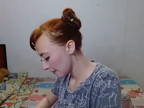 Snapshot of iris_ares_ chatting on May 29, 11:08 am iris ares online show from May 29, 11:08 am