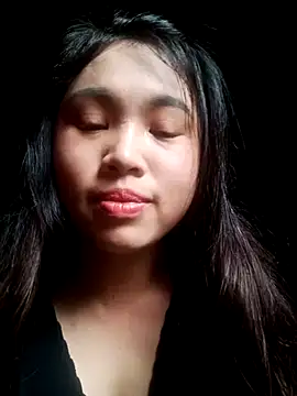 Snapshot of _YouAreMySunShine_ chatting on May 12, 7:49 am YouAreMySunShine online show from May 12, 7:49 am