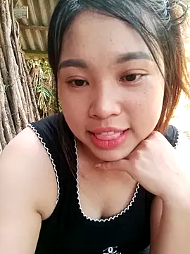 Snapshot of _YouAreMySunShine_ chatting on May 24, 1:10 am YouAreMySunShine online show from May 24, 1:10 am
