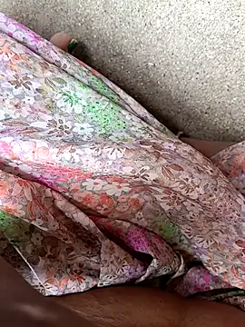 Cut lady234 online show from July 12, 2:02 am