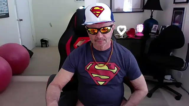 hotdadbod online show from February 24, 9:31 pm