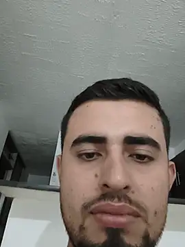 Alejo10051 online show from May 25, 12:49 am