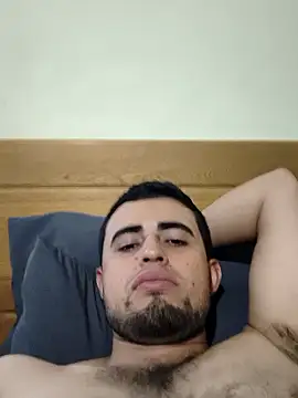Alejo10051 online show from May 29, 11:03 pm