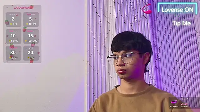 Snapshot of Spark_tay chatting on May 15, 2:40 am Spark tay online show from May 15, 2:40 am