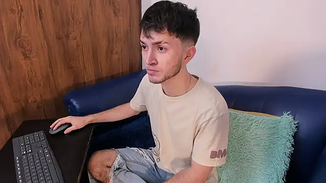 kavencastro online show from May 31, 3:58 am