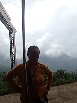 lili anhh online show from May 22, 3:24 am