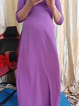 Fionna9 online show from May 16, 7:34 pm