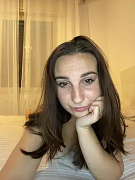  VelvetNoir  online show from July 5, 12:50 am