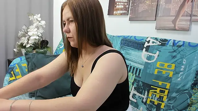 Snapshot of Dear_hollyy chatting on June 5, 1:23 am Dear hollyy online show from June 5, 1:23 am