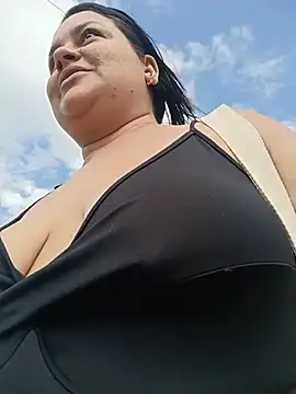 dirty violeota 19 online show from May 15, 1:07 pm