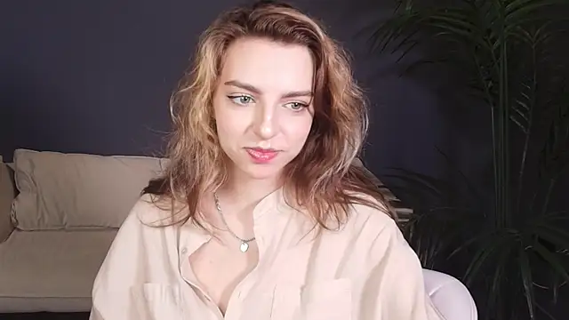 Snapshot of CherryCl0ud chatting on May 27, 2:19 am CherryCl0ud online show from May 27, 2:19 am