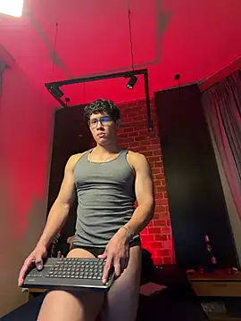 GrayAndrews online show from July 15, 11:10 pm