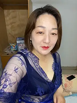 Snapshot of Ruyier chatting on May 31, 2:57 pm Ruyier online show from May 31, 2:57 pm