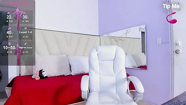 Hitana tattoo online show from July 11, 1:36 pm