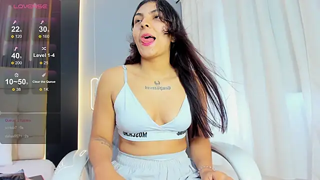 Snapshot of Amara_lune chatting on May 27, 2:14 pm Amara lune online show from May 27, 2:14 pm