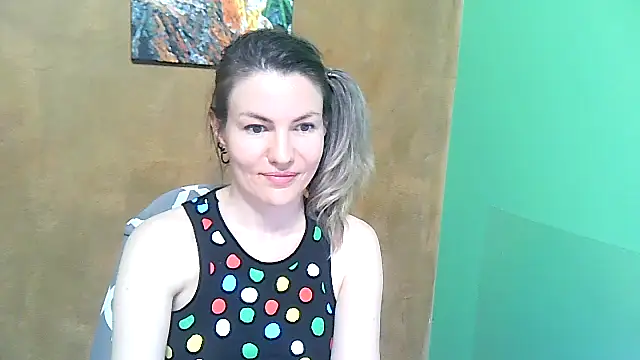Margarett online show from May 16, 10:41 pm