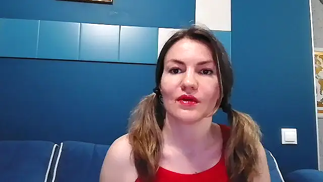 Margarett online show from May 17, 4:47 pm
