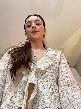 Snapshot of LucianaAriaas chatting on May 20, 7:53 pm LucianaAriaas online show from May 20, 7:53 pm