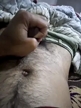 guyswithhardcock online show from May 15, 11:01 pm
