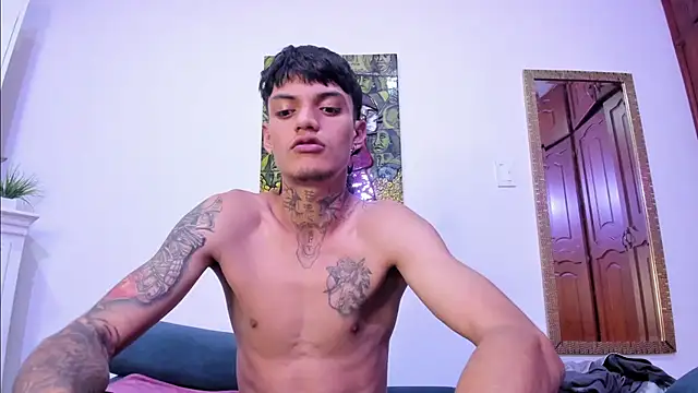 max kallifa online show from May 29, 2:31 am