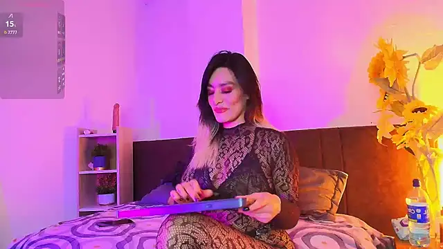 Lexie blacke online show from June 24, 8:30 pm